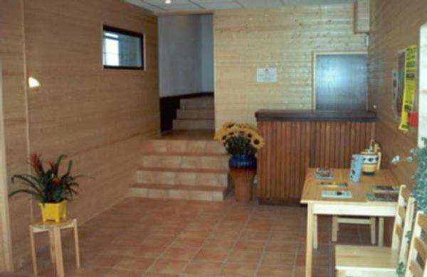 Hotel Le Tuc De L'Etang Boutx Bagian luar foto