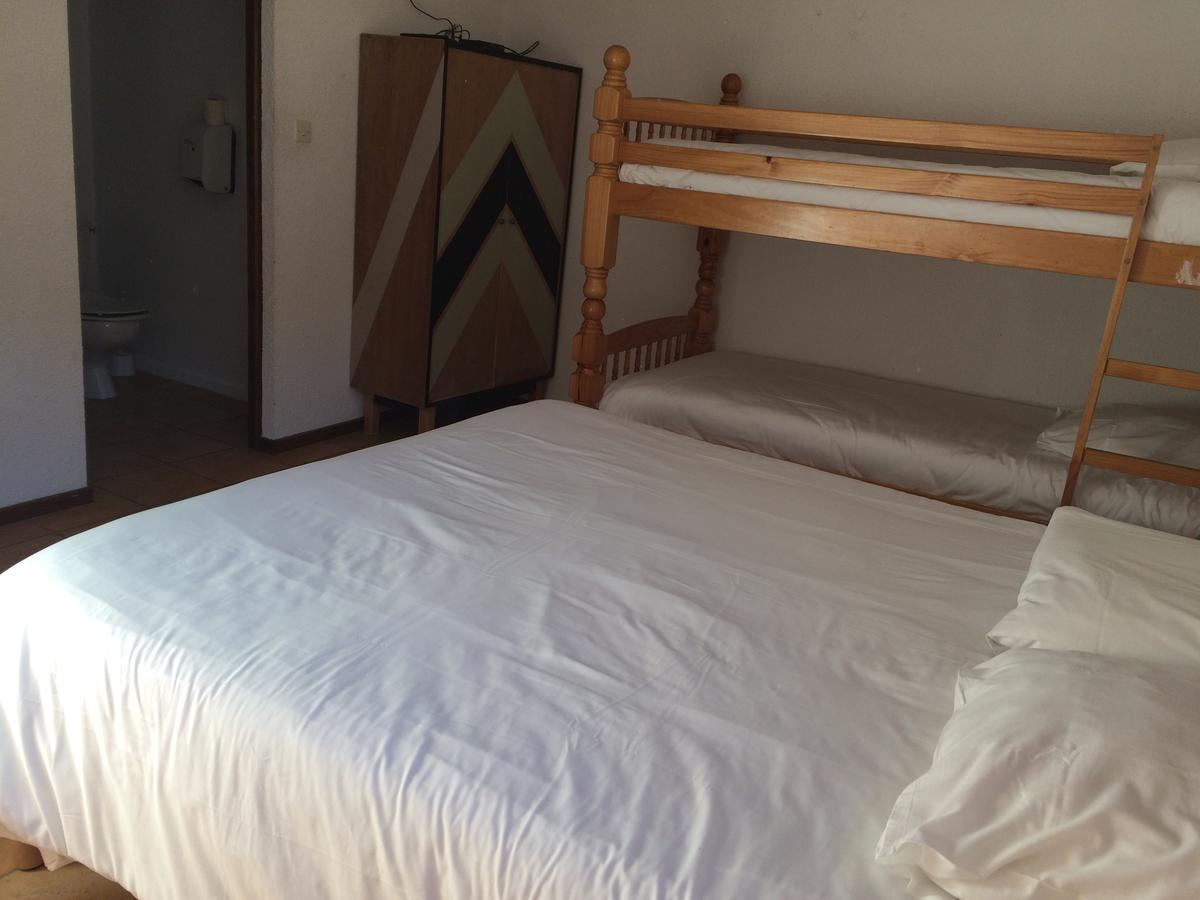 Hotel Le Tuc De L'Etang Boutx Bagian luar foto